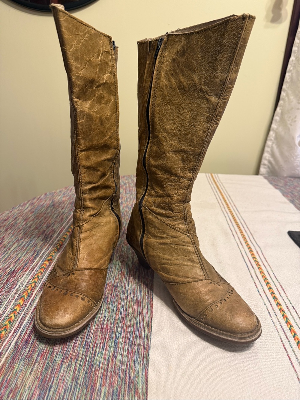 El Naturalista Tall Leather Knee Boots in olive